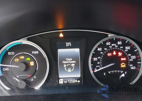 2016 Toyota Camry Hybrid/Le/Xle/Se z USA, uszkodzony, nr VIN 4T1BD1FK3GU195649